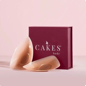 DDD+ | CAKES: Sticky Triangles | Caramel